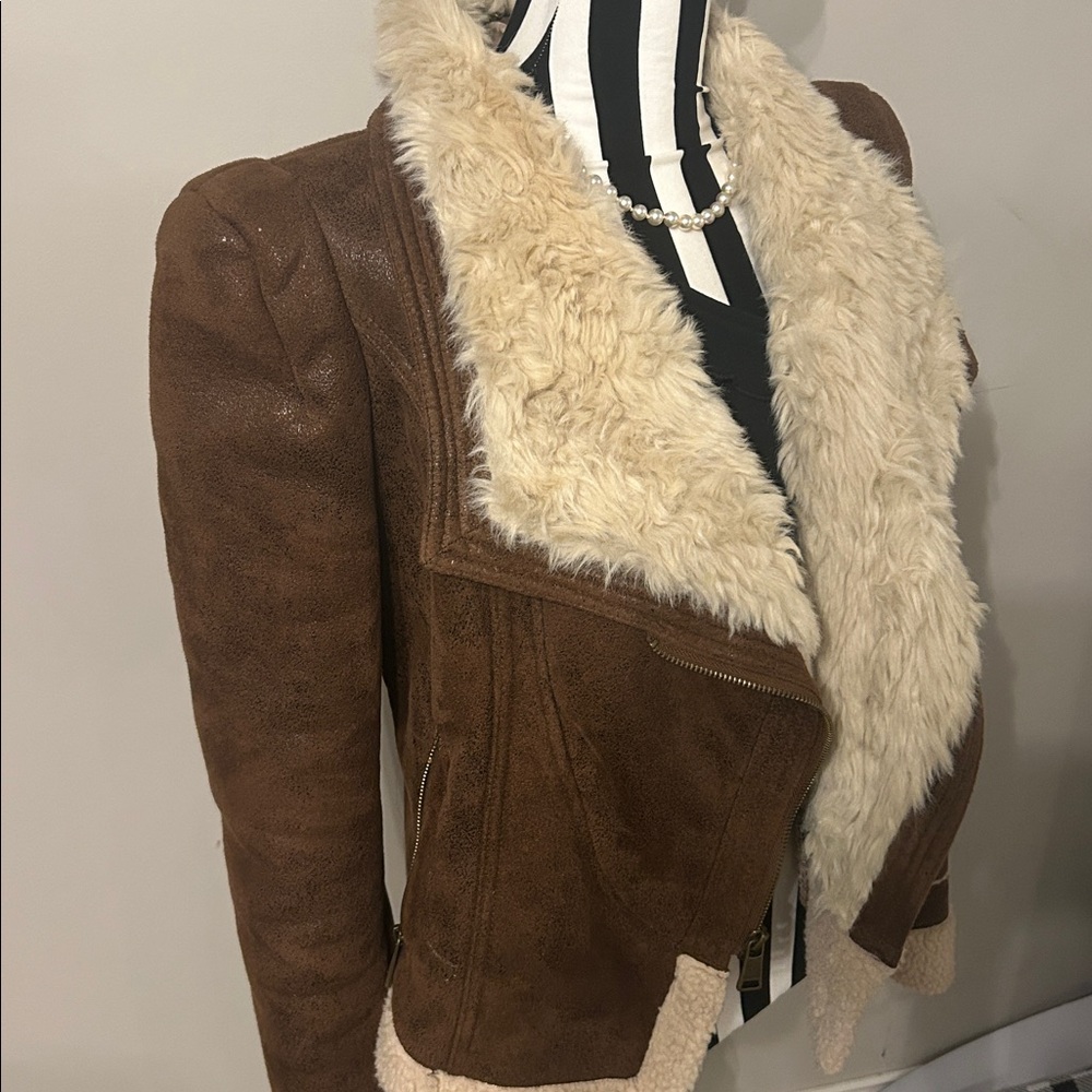 Sold 🤎Rare Y2K BEBE Brown Bomber Jacket with Cream faux shearling fur - Picture 2 of 6